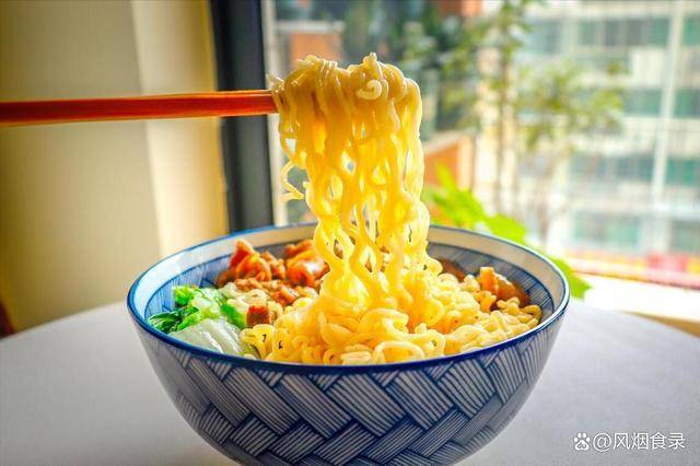 中国，啥“方便面”最好吃？经过评选，这10种上榜，您吃过哪几种