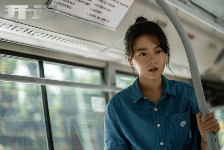 这个暑期档,"00花"很忙_赵今麦_李宛_影璐