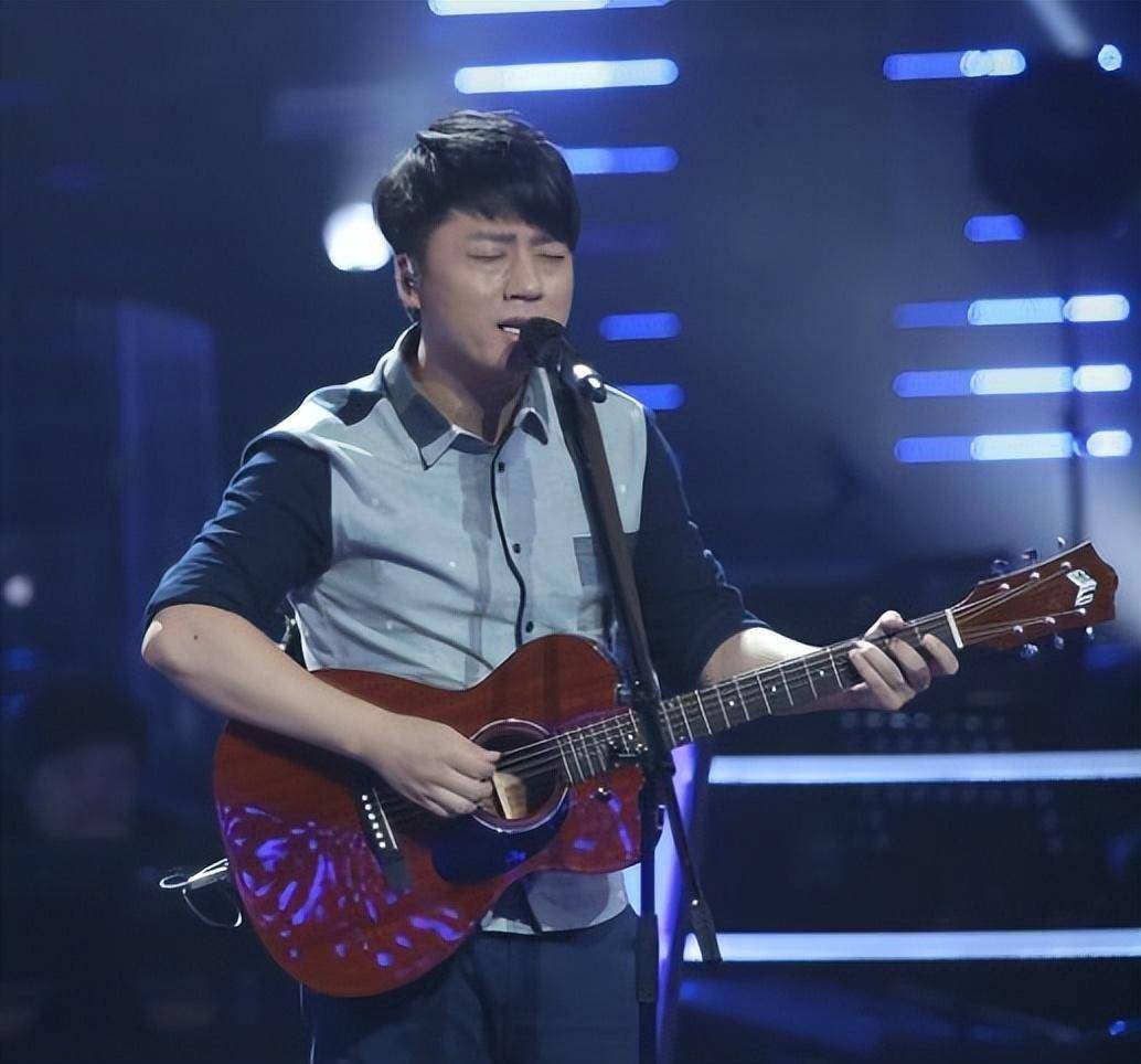 只是像她这样通过《好声音》选秀走出来,到现在无比