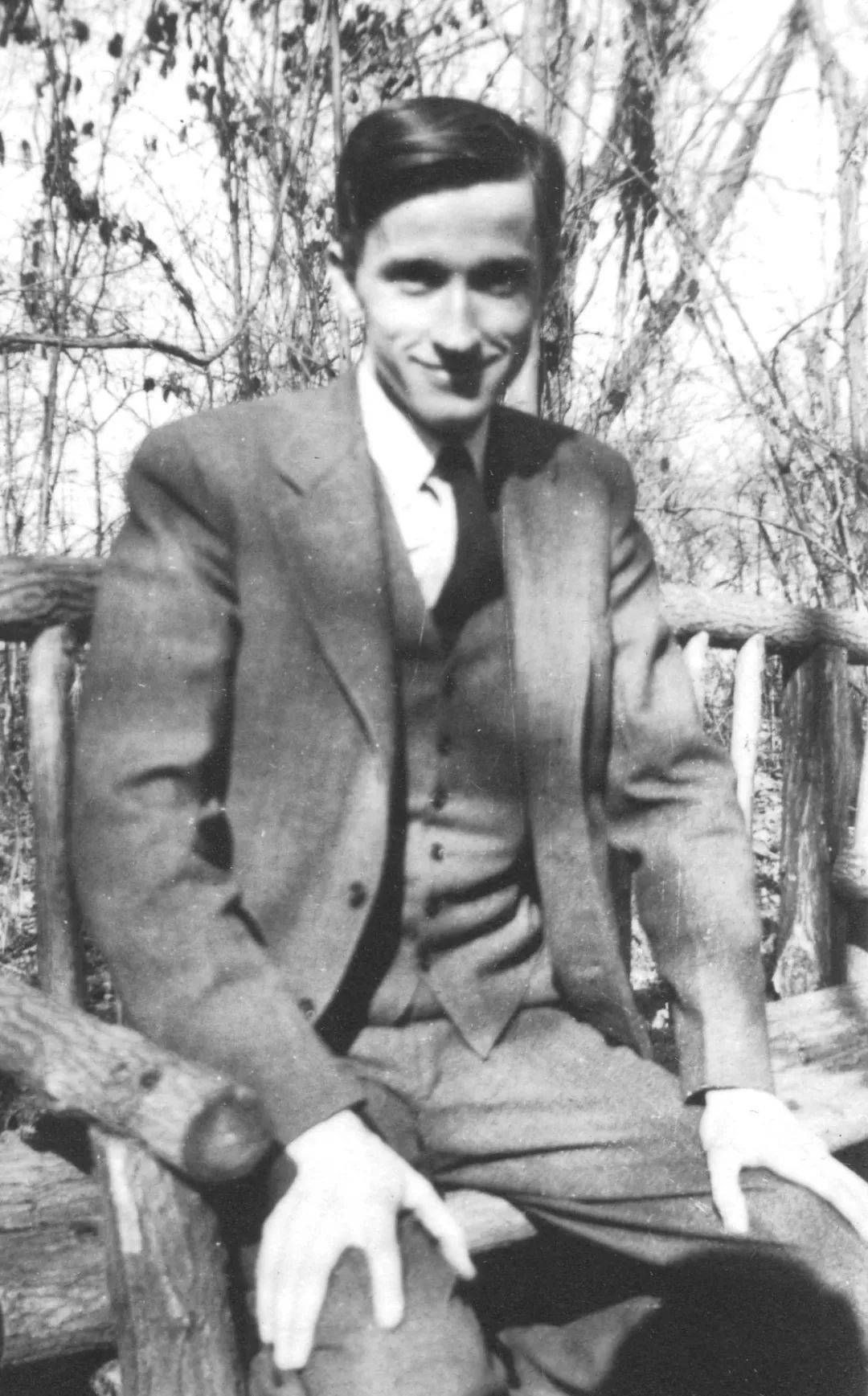 量子力学革命,因为他们而发生_维尔纳·海森堡_领域_尼尔斯·玻尔