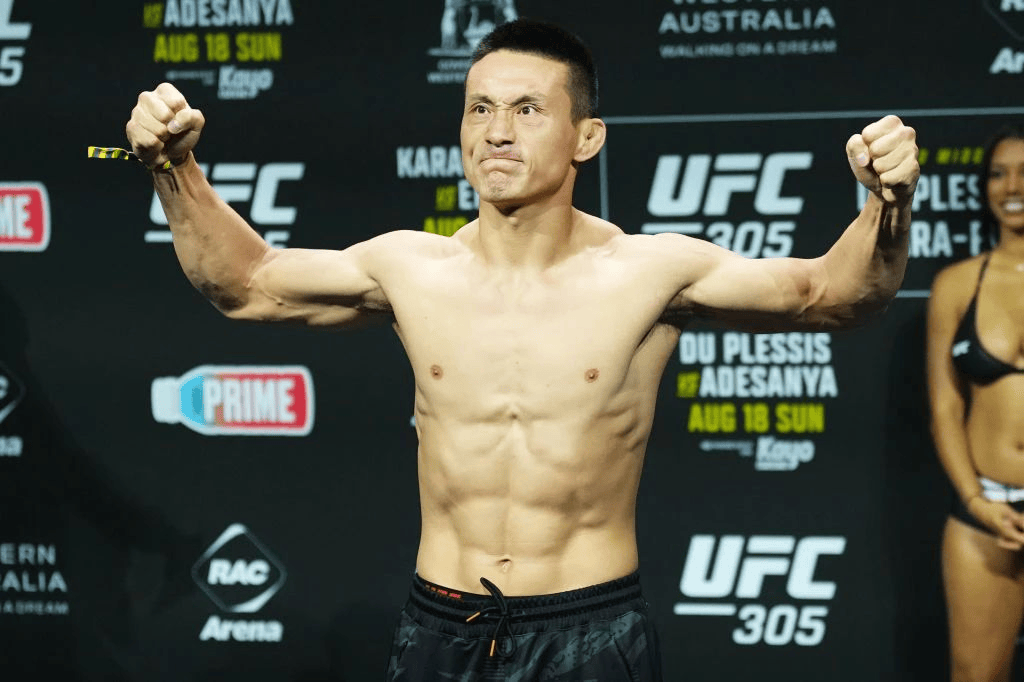2024年8月18日UFC305 李景亮 vs卡洛斯-普拉特斯 – 直播[单场视频] Li Jingliang vs. Carlos Prates-图片1