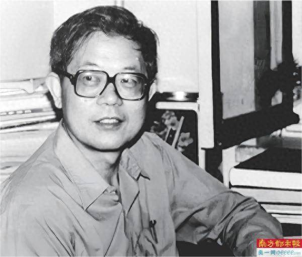 他为首颗原子弹爆炸算出“定心丸”_周光召_中国科学院_理论