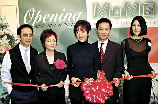 上海前首富妻子公开掌掴亚姐冠军内情,自爆曾打电话挑衅叫"老公"_杨恭