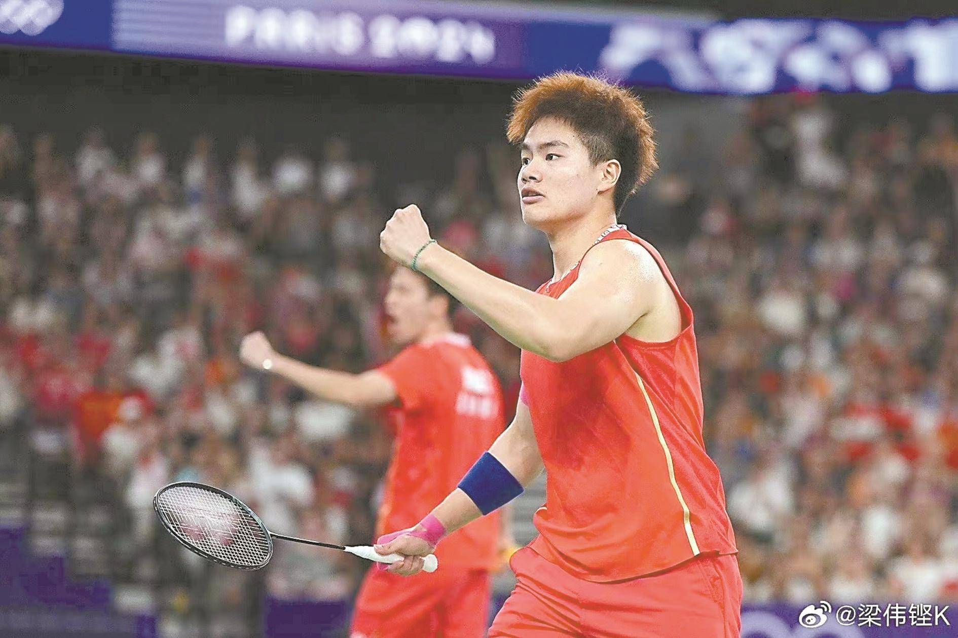 奥运得奖后重回母校 梁伟铿寄语青少年:多参与体育锻炼