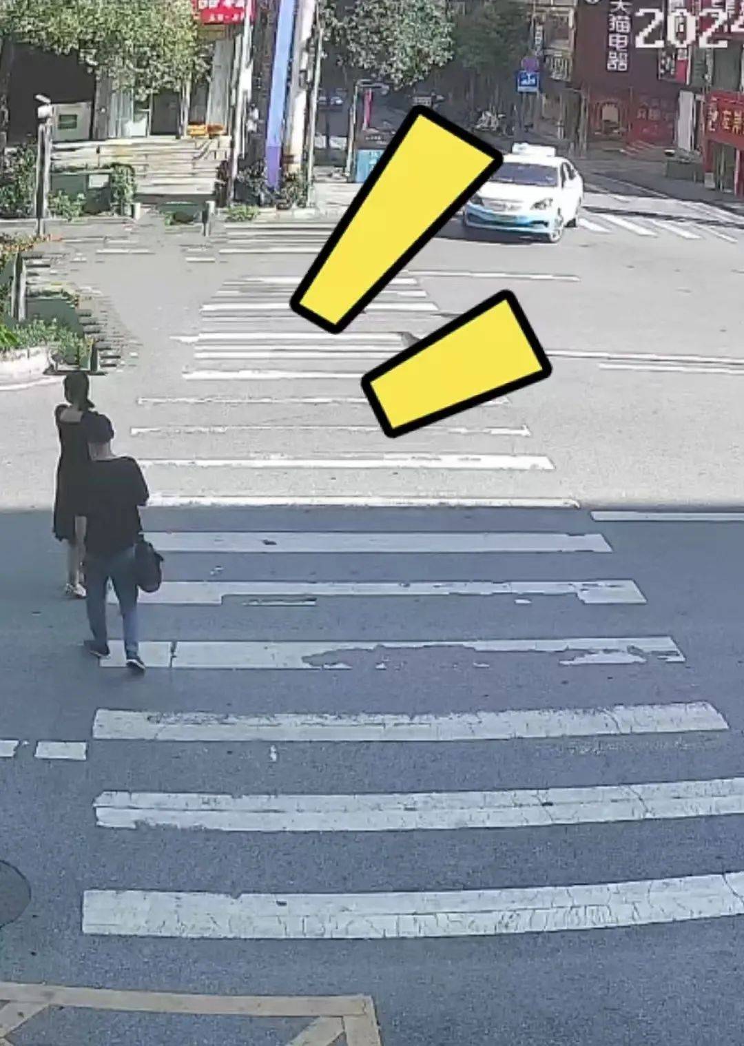 身边的榜样丨让爱帮"盲",一场美德善行的接力赛在溪城上演……_盲人