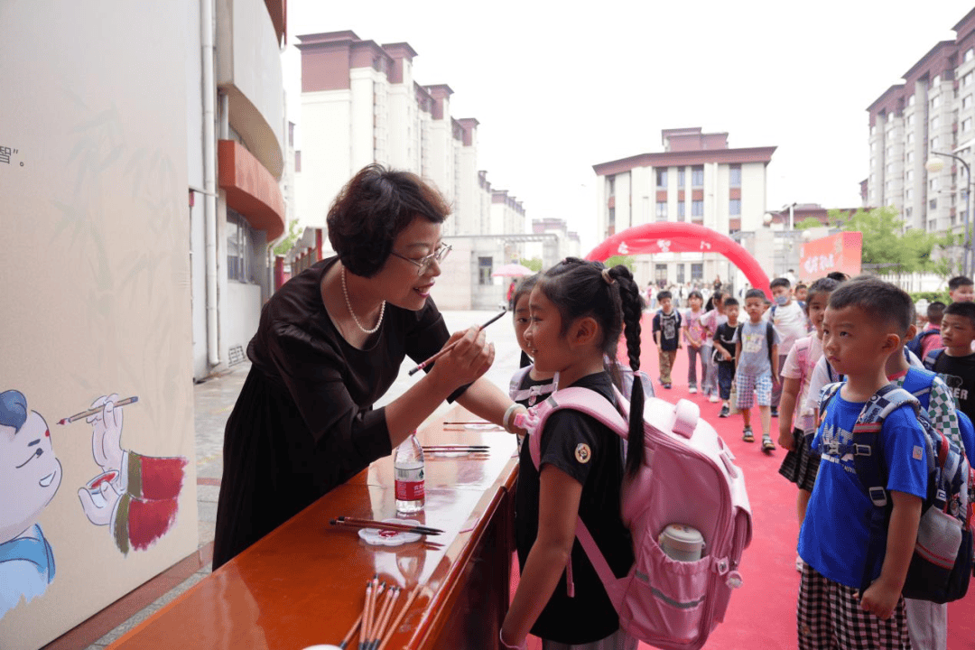 丽水外国语小学图片