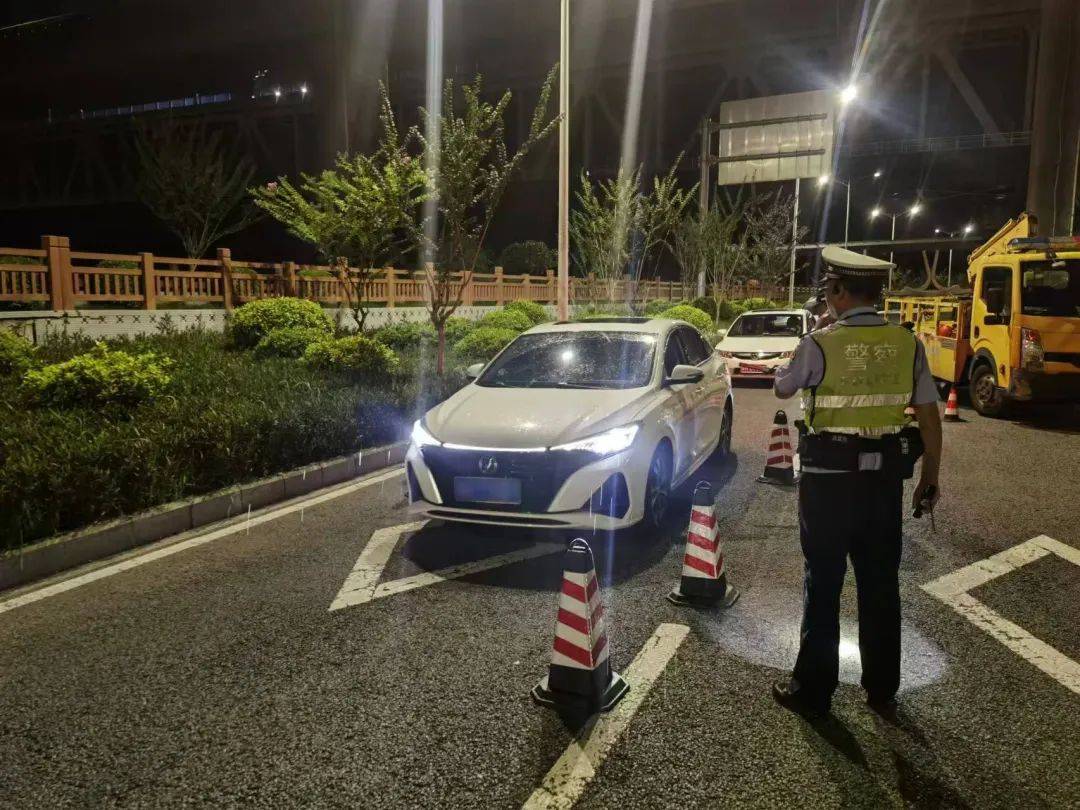 肇庆端州区专项整治酒醉驾,摩托车电动车交通违法行为
