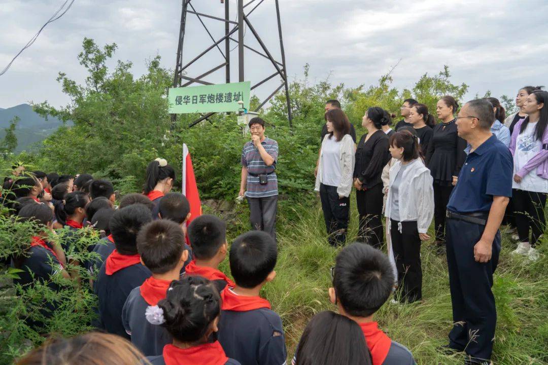 白晓石景山图片