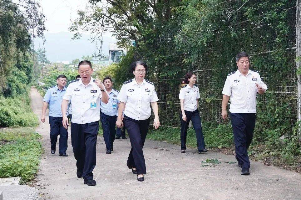 9月5日,海南省监狱管理局(省戒毒管理局)领导一行深入省美兰监狱,实地