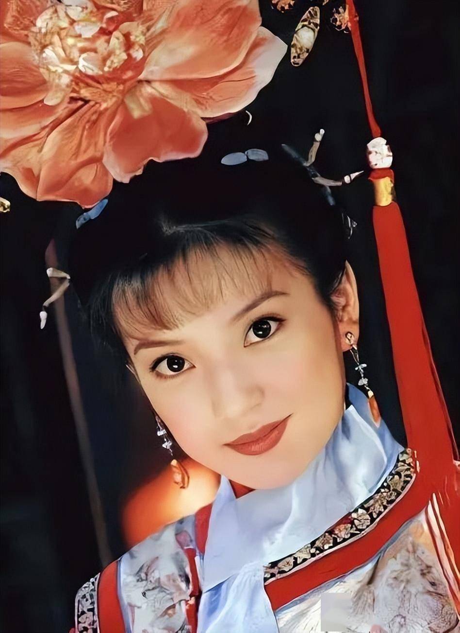 《还珠格格》演员今昔对比,有人回乡种地,有人去世,有人封杀