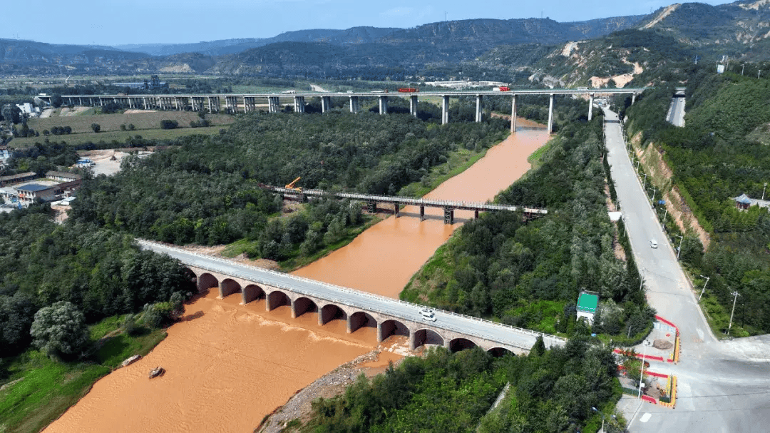 服役65年的长庆桥结束使命拆除,两年后在原址重建"重生"!