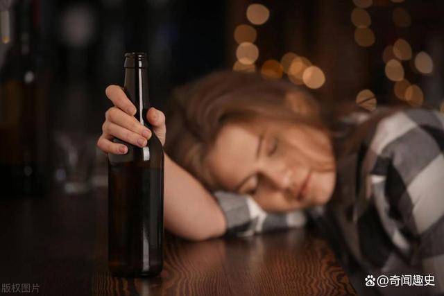 梦见男友酒醉离世，一场悲伤梦境的深层解析