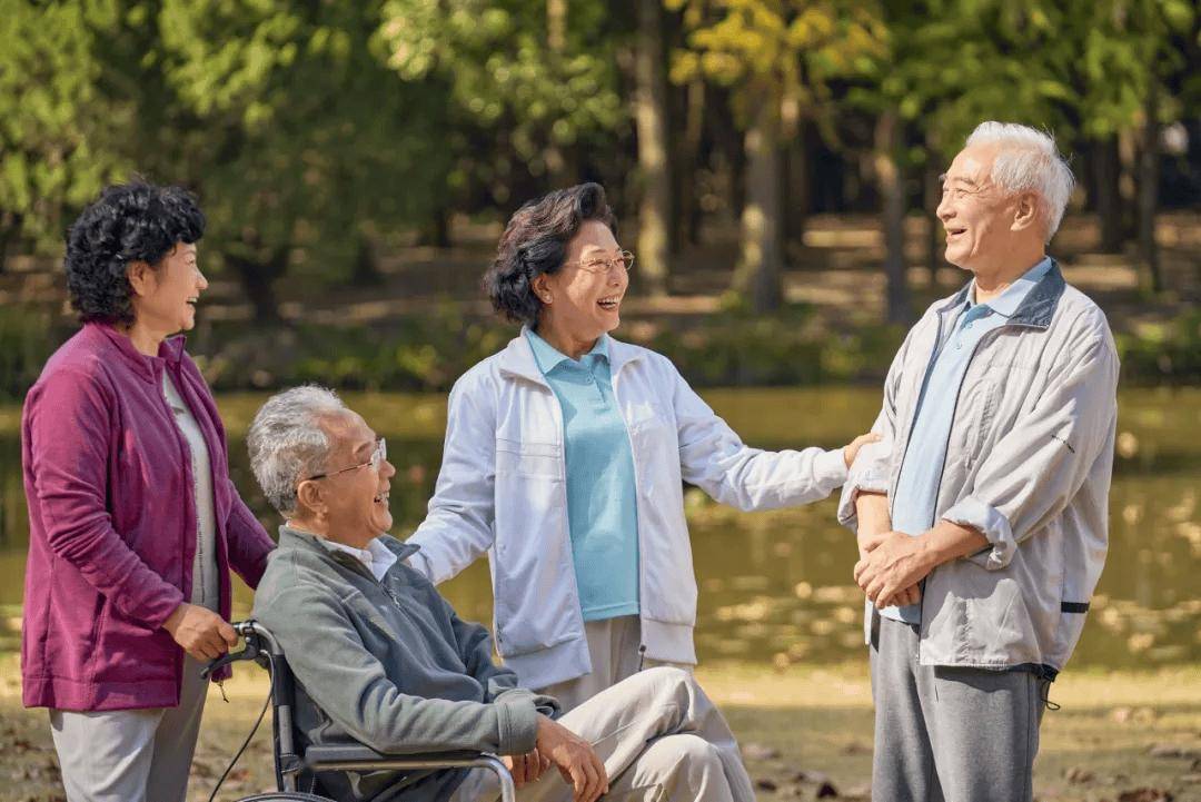 废掉一个退休老人最快的3种生活方式,每一种都要改正