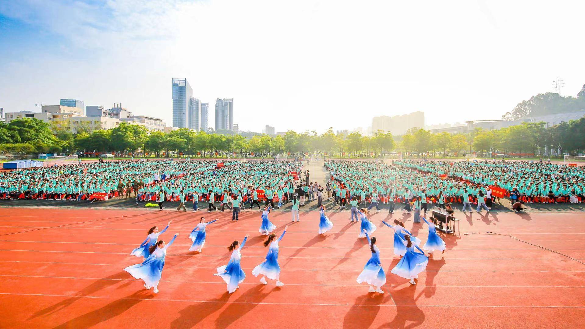 惠州学院车小真图片