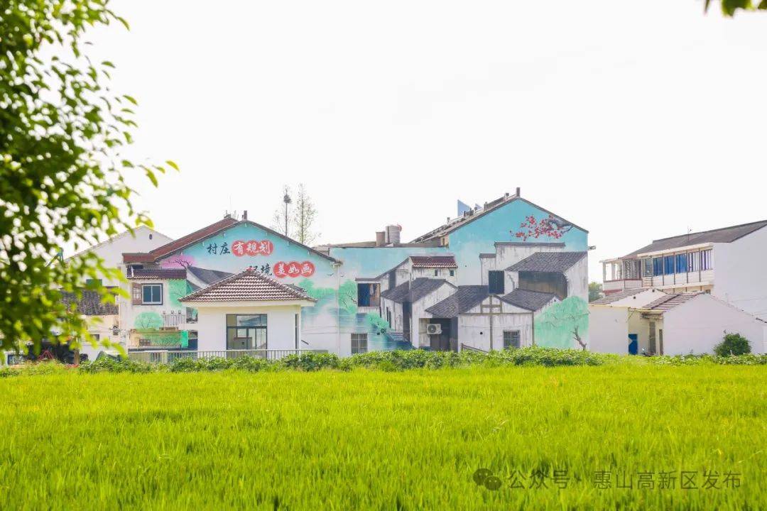 展现新风貌提颜值7676改善农村人居环境,建设美丽宜居乡村,是实施