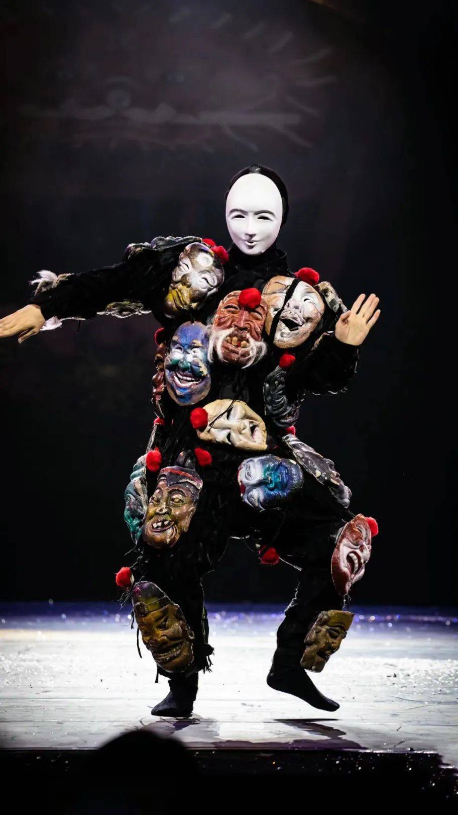 身上如此多的面具,哪个才代表真正的你?