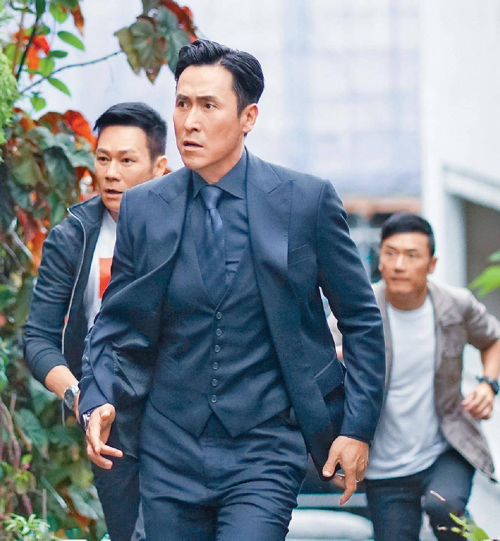 86米,从跑龙套演到视帝,娶博士太太儿子没爸帅气_马德钟_内地_香港