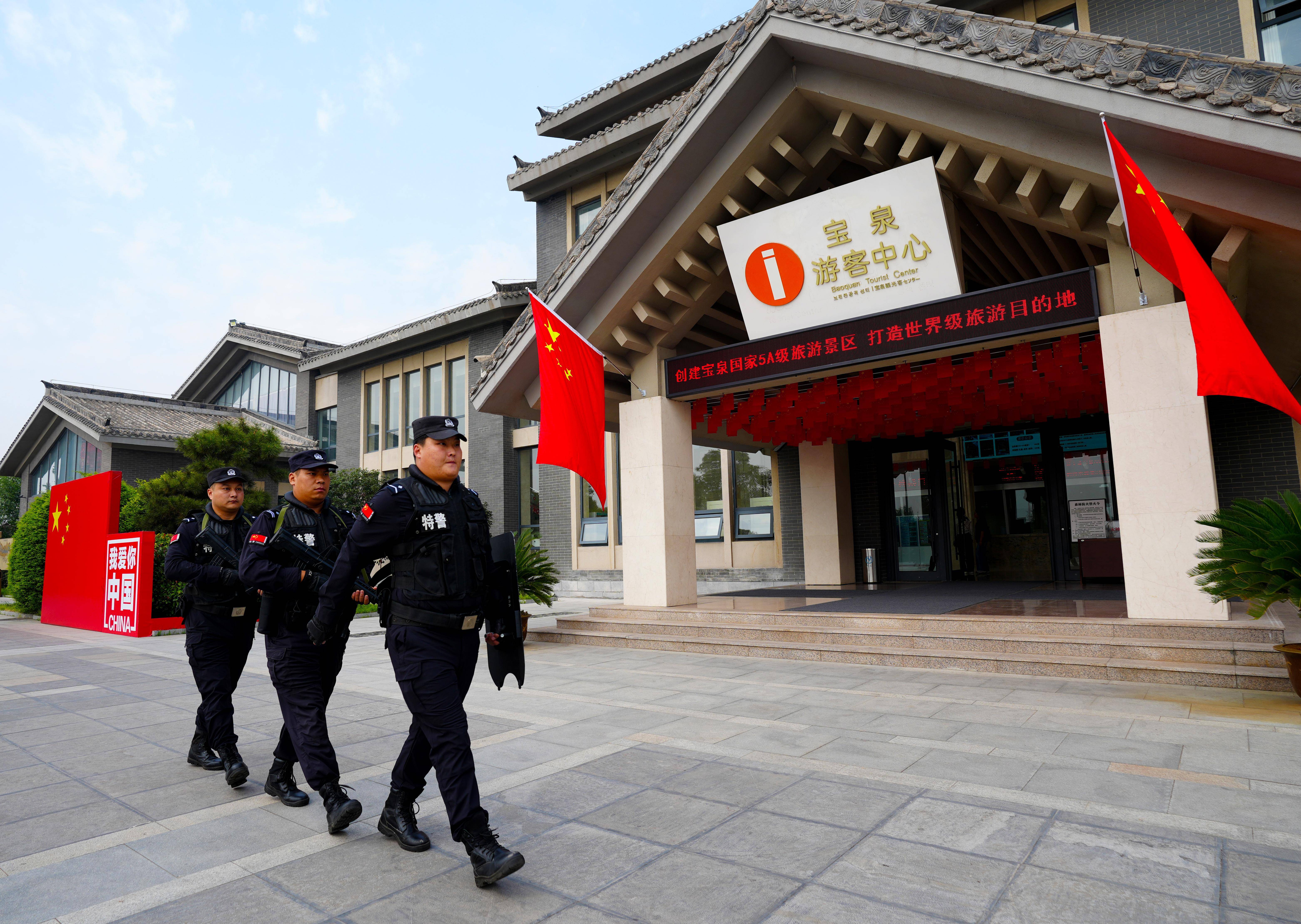 最新全国警察免费景点图片