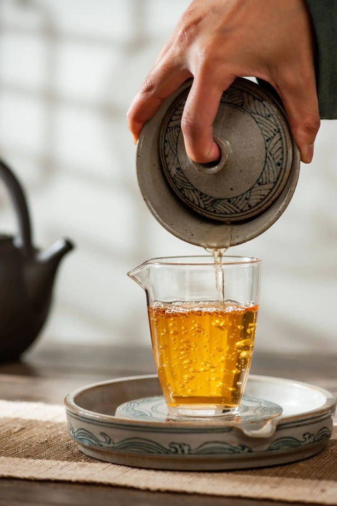 盖碗泡茶不烫手秘籍!