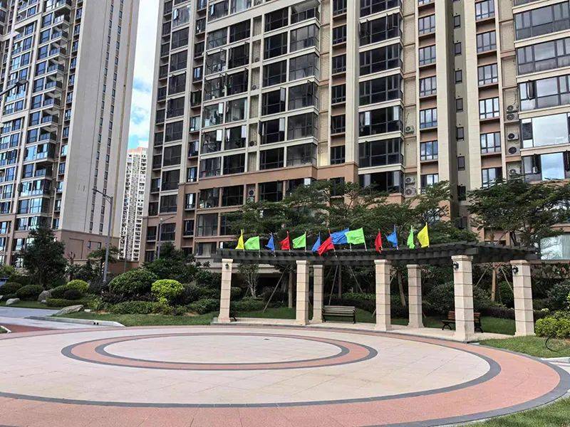临海,临学校,临公园!实探泉州东海热门二手小区