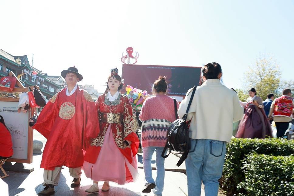 假期后半段，延吉各景点持续爆满