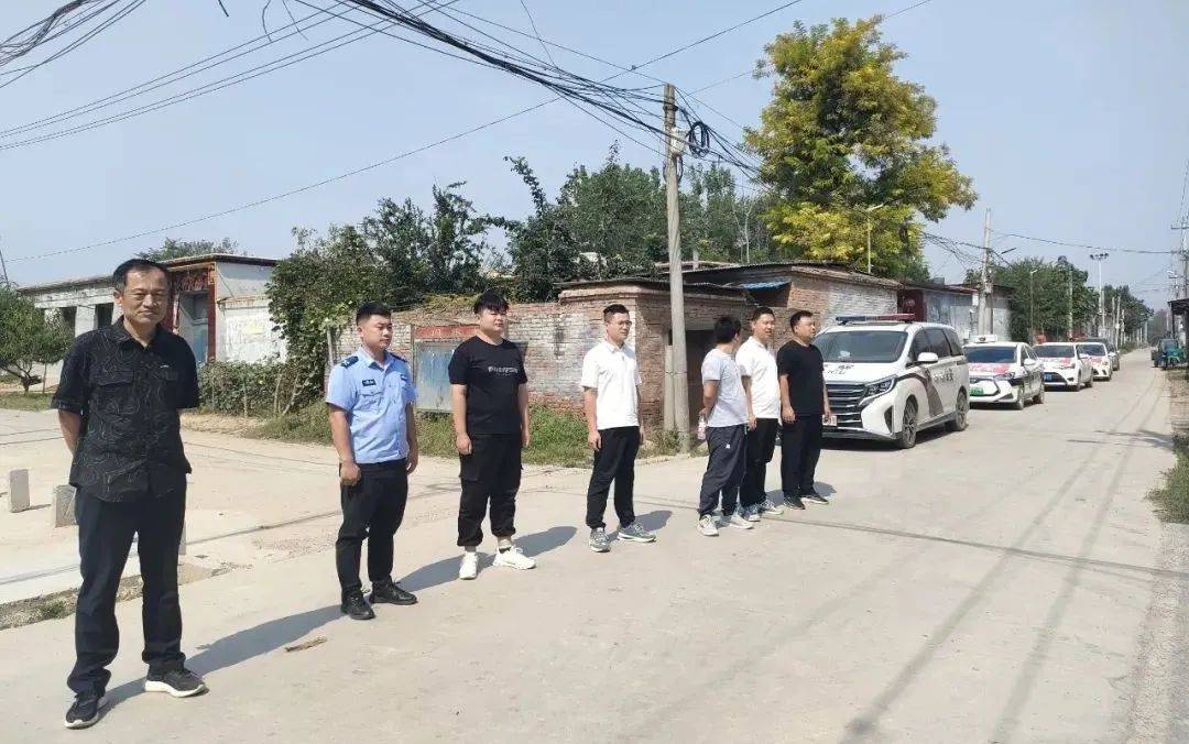 莘县柿子园镇巡查不停歇,全力做好秋季秸秆禁烧工作!