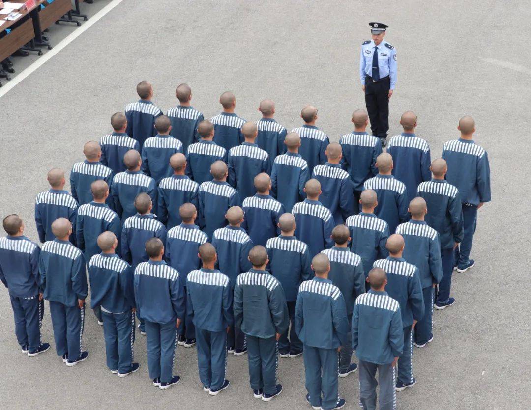 瓮安监狱举办罪犯"强规范 促改造 重养成 奔新生"系列活动