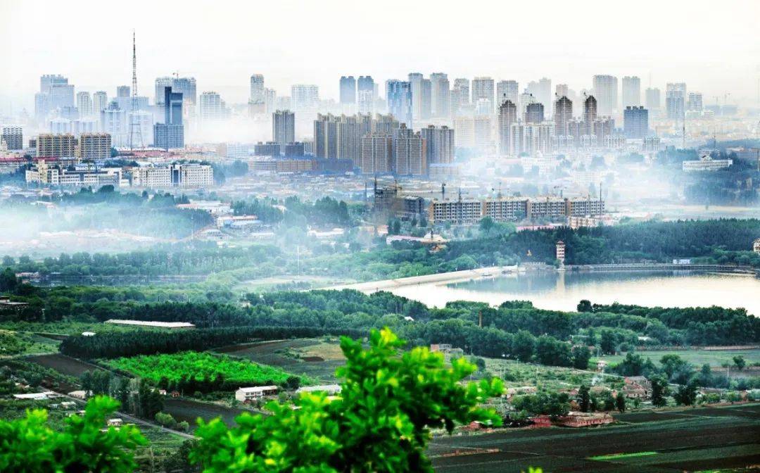 佳木斯,是什么颜色的?