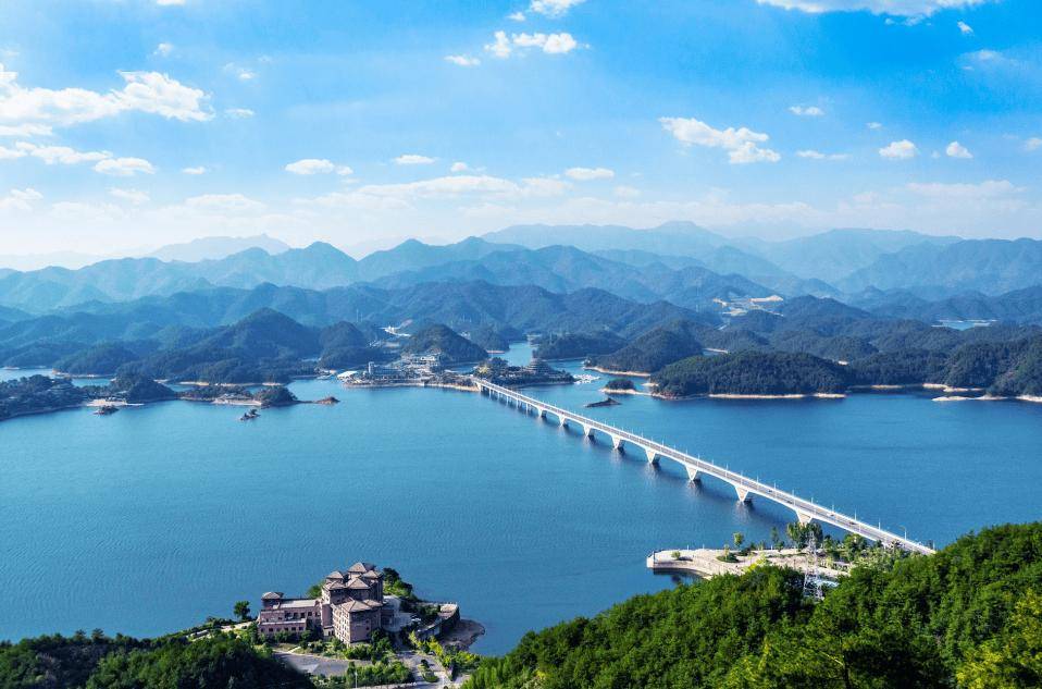 图片[18]-中国十大最美湖泊，你去过几个？ -华闻时空