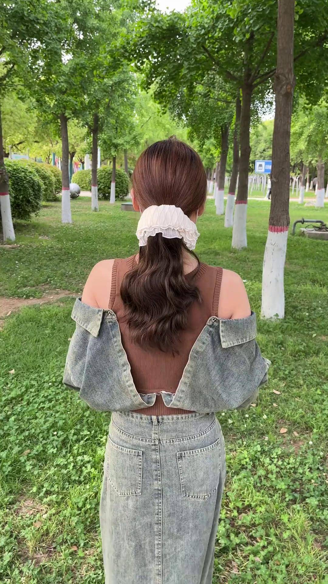 适合少发量姐妹的抓夹马尾,快喊你的姐妹一起扎起来!假发提升气质