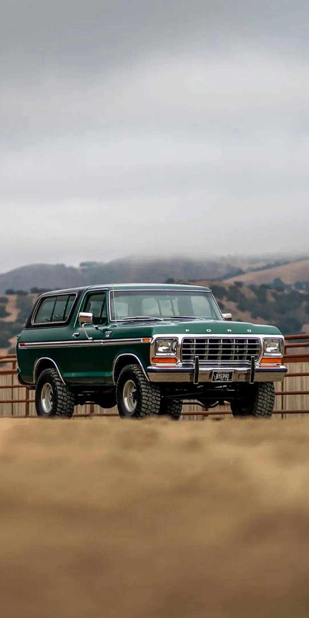 上世纪70年代的硬汉第二代福特烈马bronco