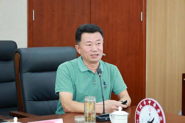 市人大常委会机关老干部党支部到滨州市中医医院(滨州医学院附属中医医院)开展“中医养生 情暖夕阳”主题党日活动 市人大常委会机关老干部党支部到滨州市中医医院(滨州医学院附属中医医院)开展“中医养生 情暖夕阳”主题党日活动