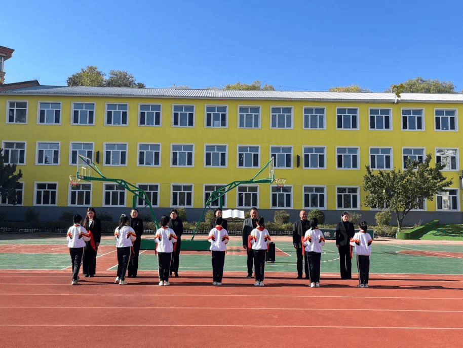 密山实验小学图片