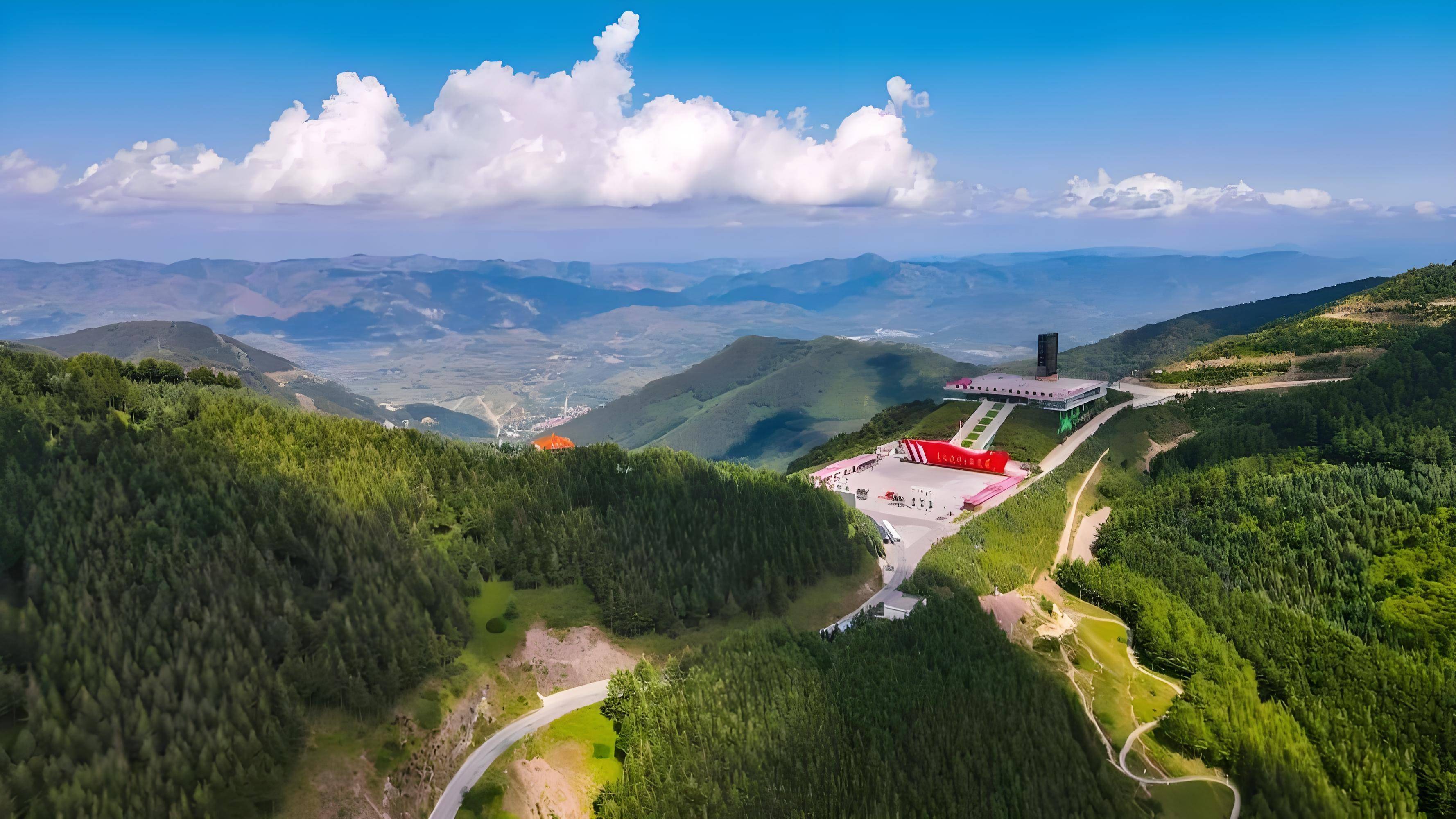 贺兰山东部山麓地貌图片