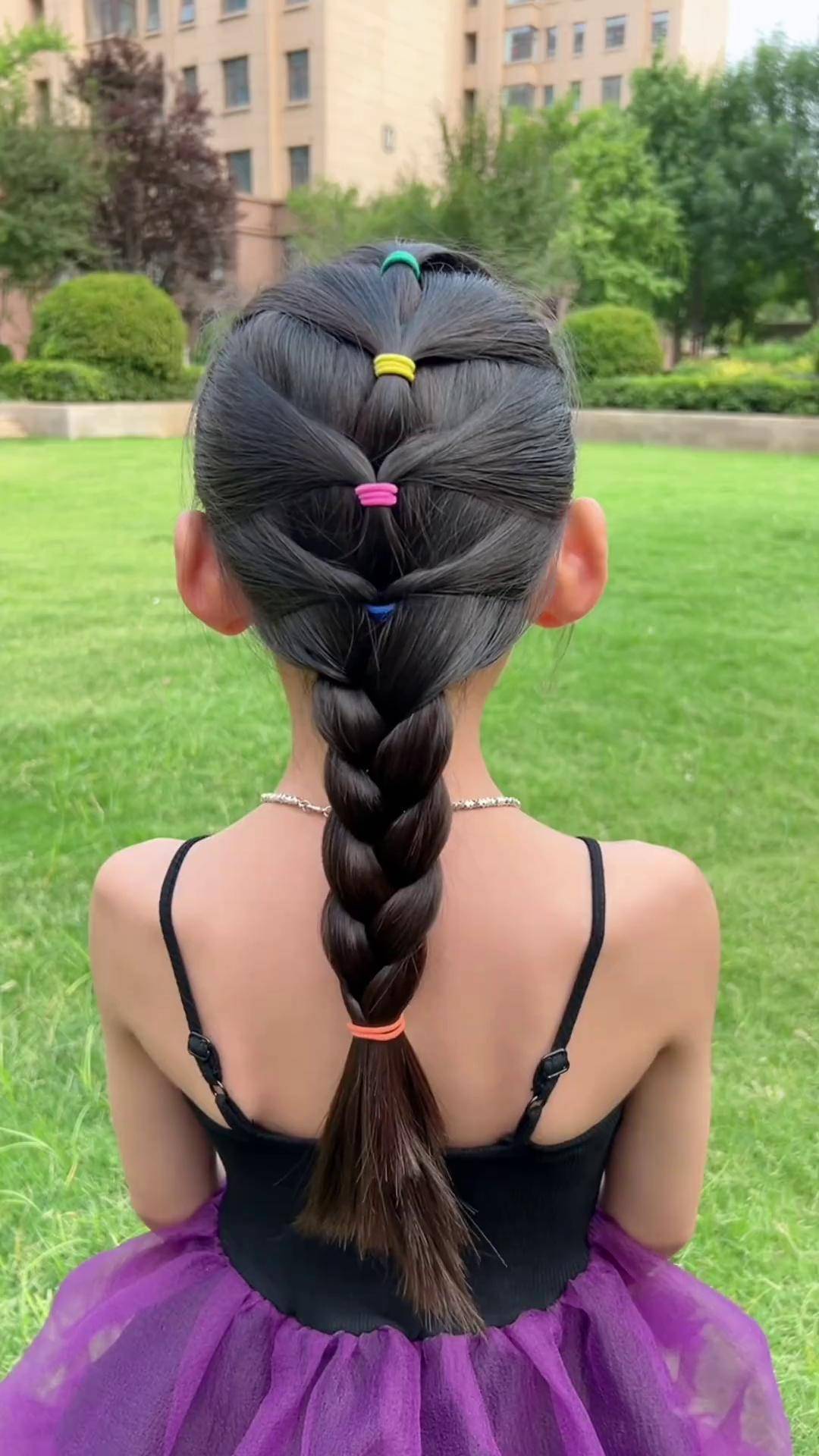 的麻花辫 麻花辫儿童编发编发教程生女儿就是用来打扮的 夏日清凉发型