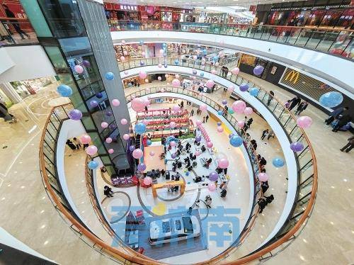 门店的线上续航和景点化改造：创业之路的变与不变