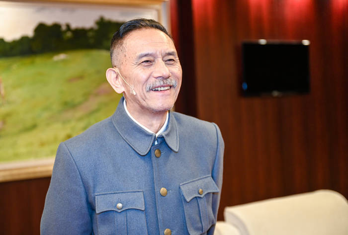 革命历史故事的舞台再现:《人间正道是沧桑》济南演出背后的故事