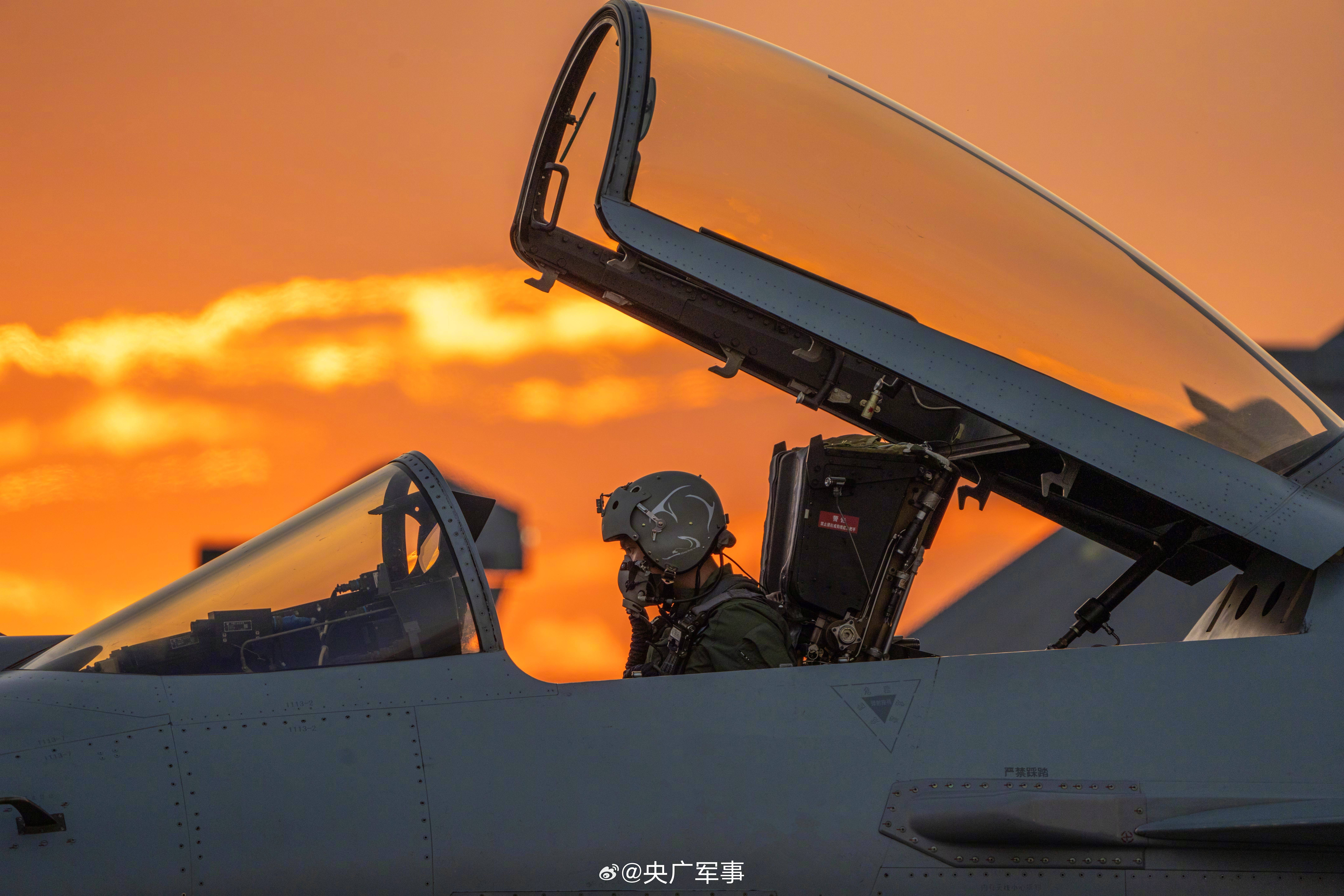 摄影师拍摄空军视频教程，技巧大全