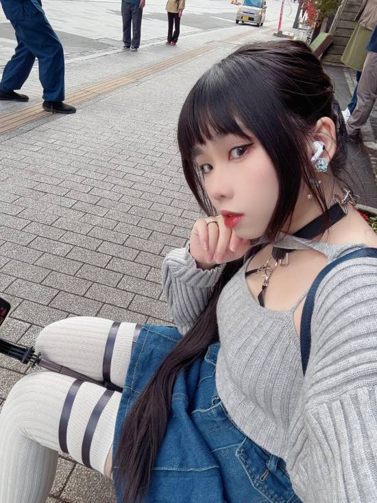 小姐姐cos剑星形象,表情管理满分!