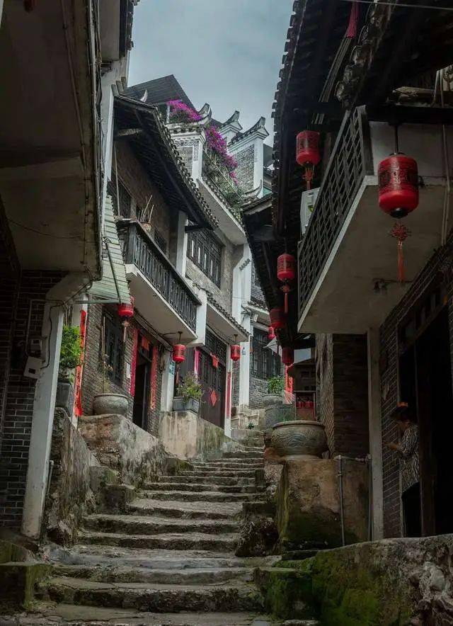 贵州这个古镇坐拥2000年的历史,古建筑成群,却不收一分门票