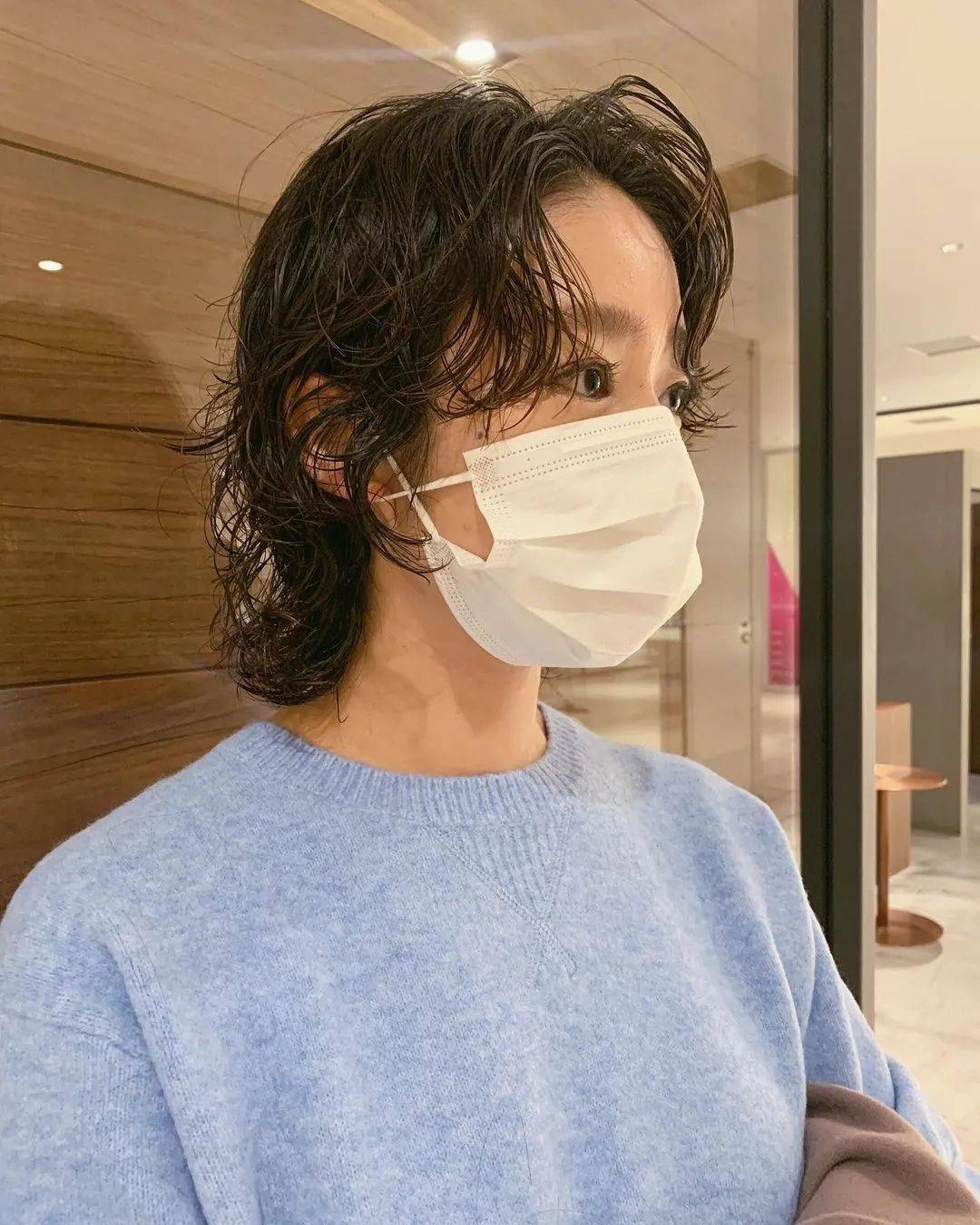 妈妈们的短发卷发型
