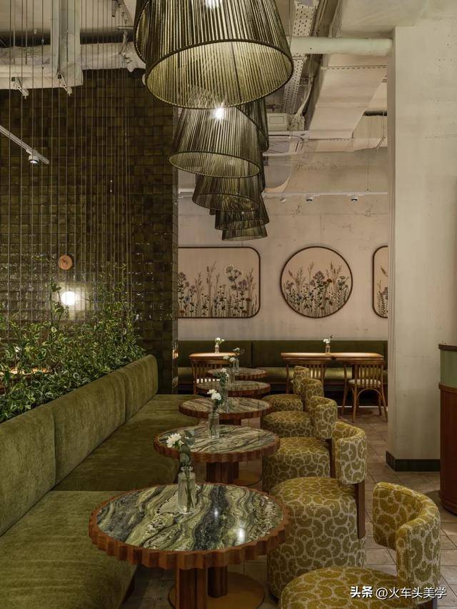 Karina Gimranova | 俄罗斯Begin Café里的夏日绿洲_The_cafe_咖啡馆