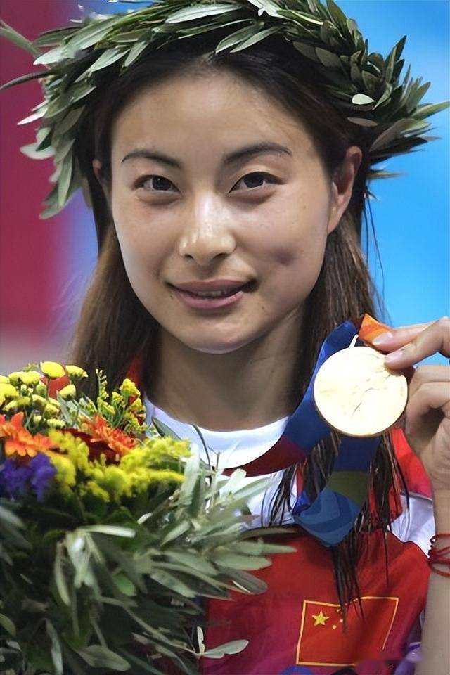 郭晶晶霍启刚宣布喜讯,接二连三的好消息,整个娱乐圈都羡慕不来_跳水