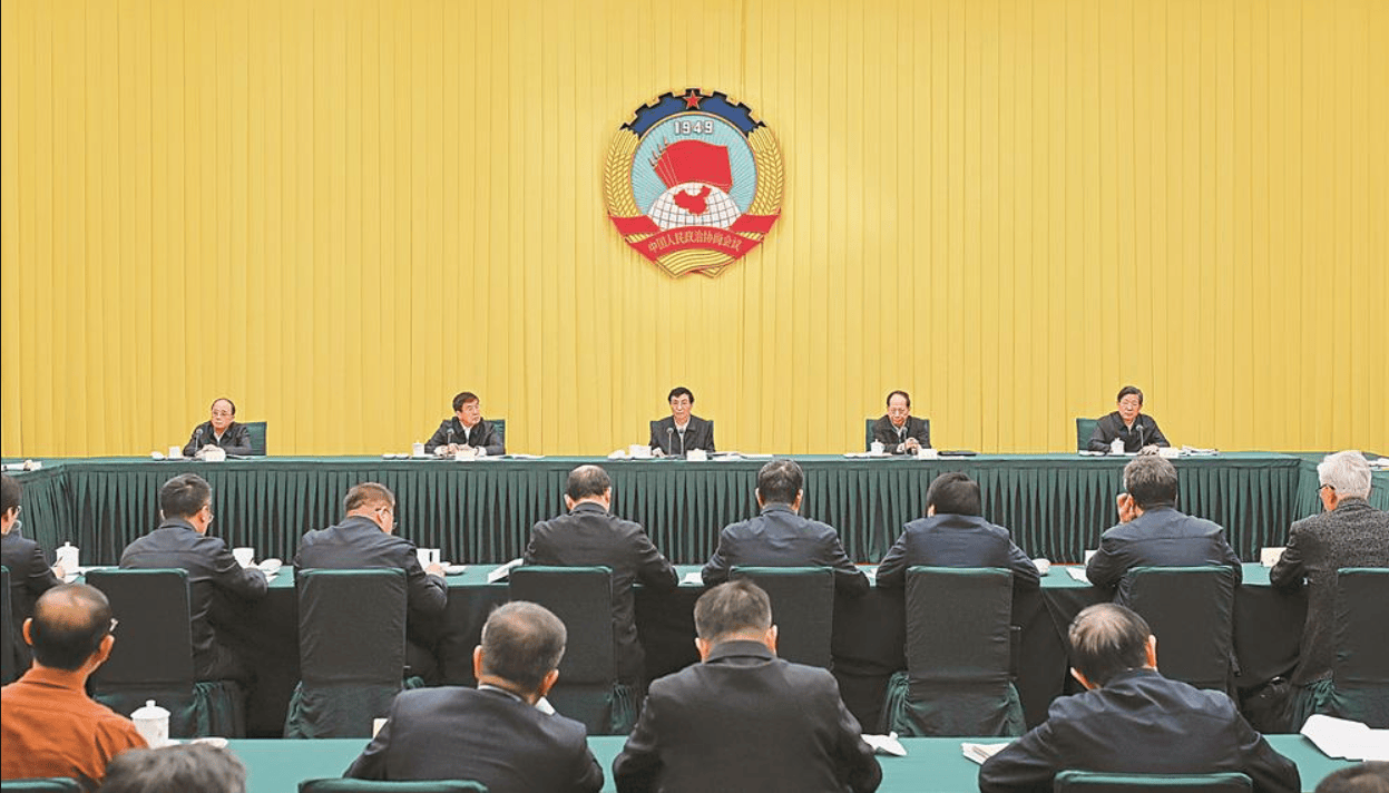 全国政协召开“中华文明发展史研究阐释传播”专家协商会 王沪宁出席并讲话_历史_吕巍_民族