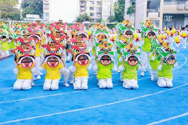 深圳美育闪亮名片！第五届“东西南北中·全国少儿版画教育成果优秀作品展”举办(图9)