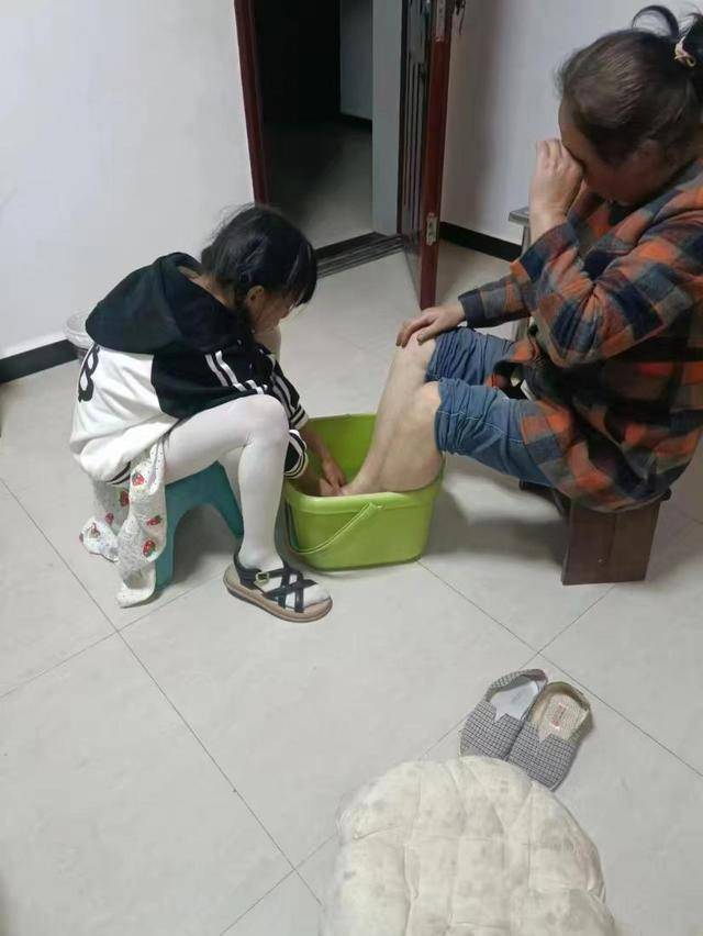 灞桥区东李小学开展最美孝心少年活动