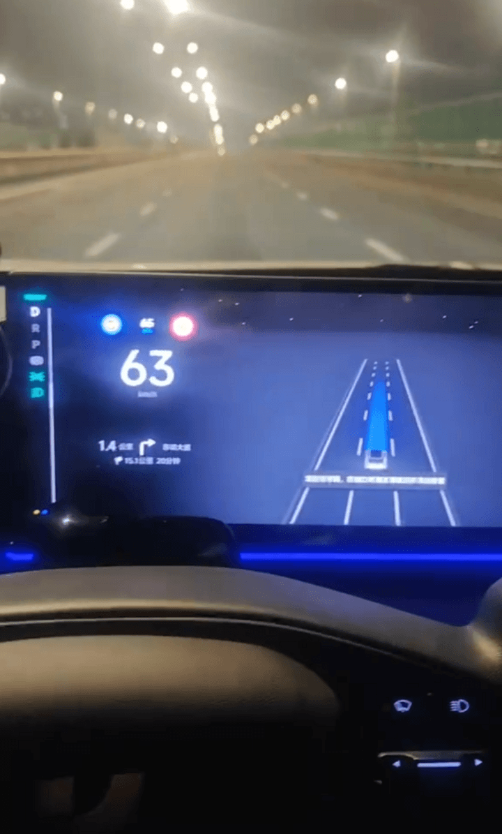 EV晨报极越汽车突然停摆：闭店锁车、ASD停用、全员解散；蔚小理HR针对极越员工展开突击招聘