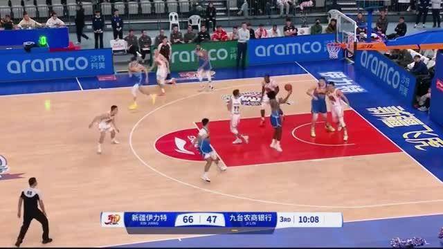 不输张镇麟！齐麟滑翔劈扣，反击一条龙太快，外援传球精准制导