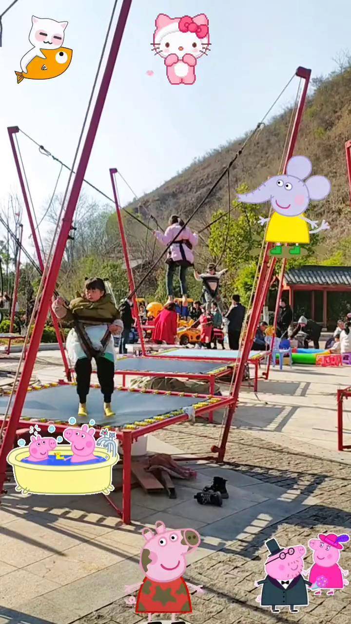 亲子游玩好去处 户外游乐园 陪伴孩子的美好时光 小朋友都爱看 蹦蹦床