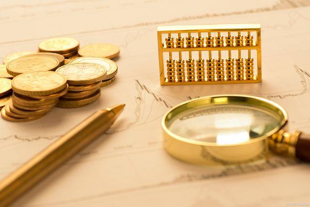 大多数银行的理财产品，赎回资金通常会在1至3个工作日内到账，但确切的